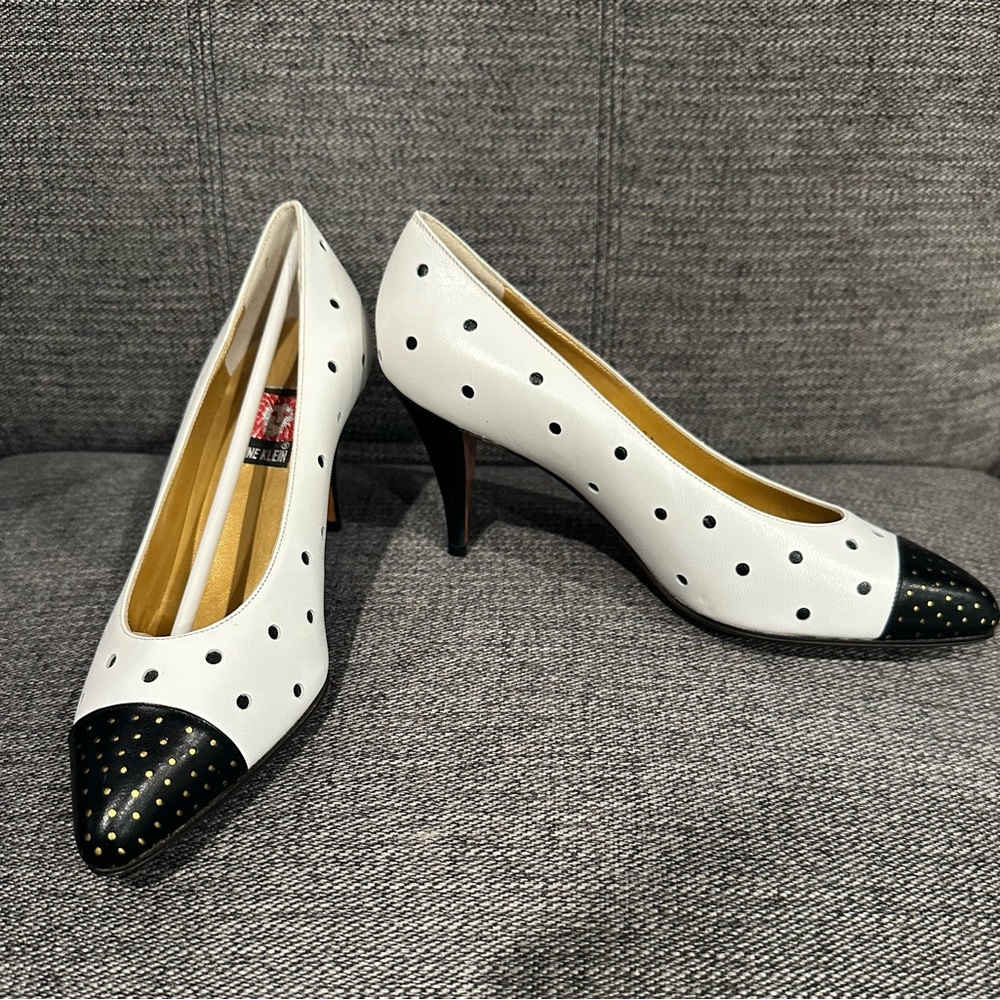 Brand new black & white Anne Klein heels